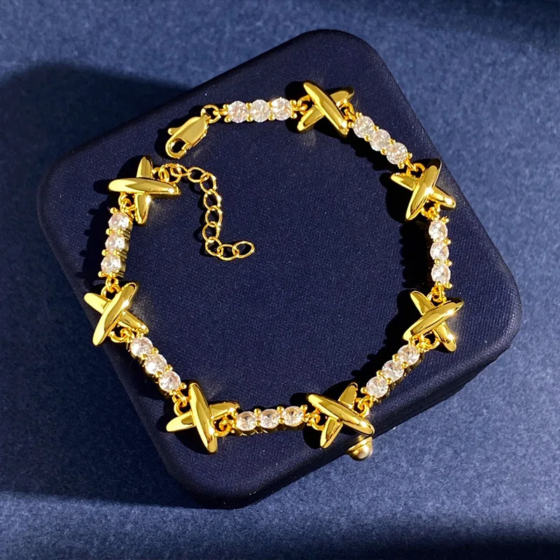 

High Quality Inlaid Zircon Smooth X-shaped Bracelet For Women Fashion Jewelry
