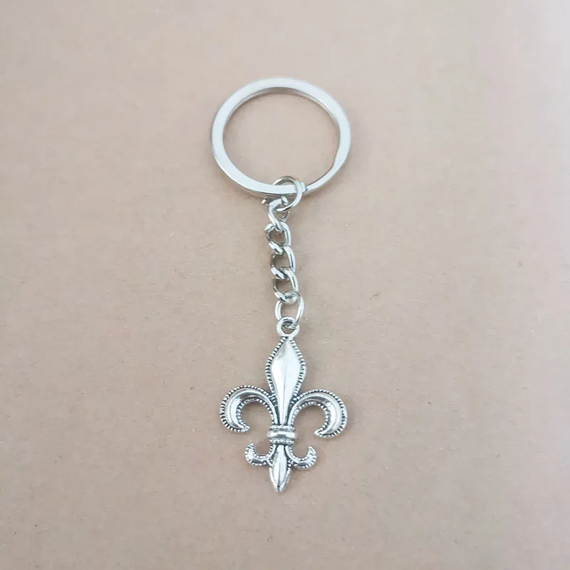 Fleur De Lis Schlüsselanhänger 1 Stück 10 Stück Vintage Antik Silber Legierung Lilienblüte Auto Tasche Mardi Gras Weihnachten Halloween Party Geschenk – Detail 4