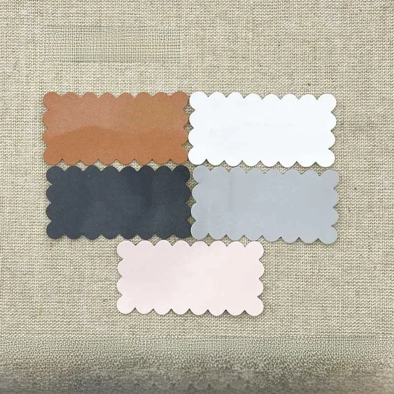 DIY 수제 PU 가죽 태그, 의류 모자 장 자가 접착 레이스 가장자리 블랭크 4x8cm 가죽 라벨