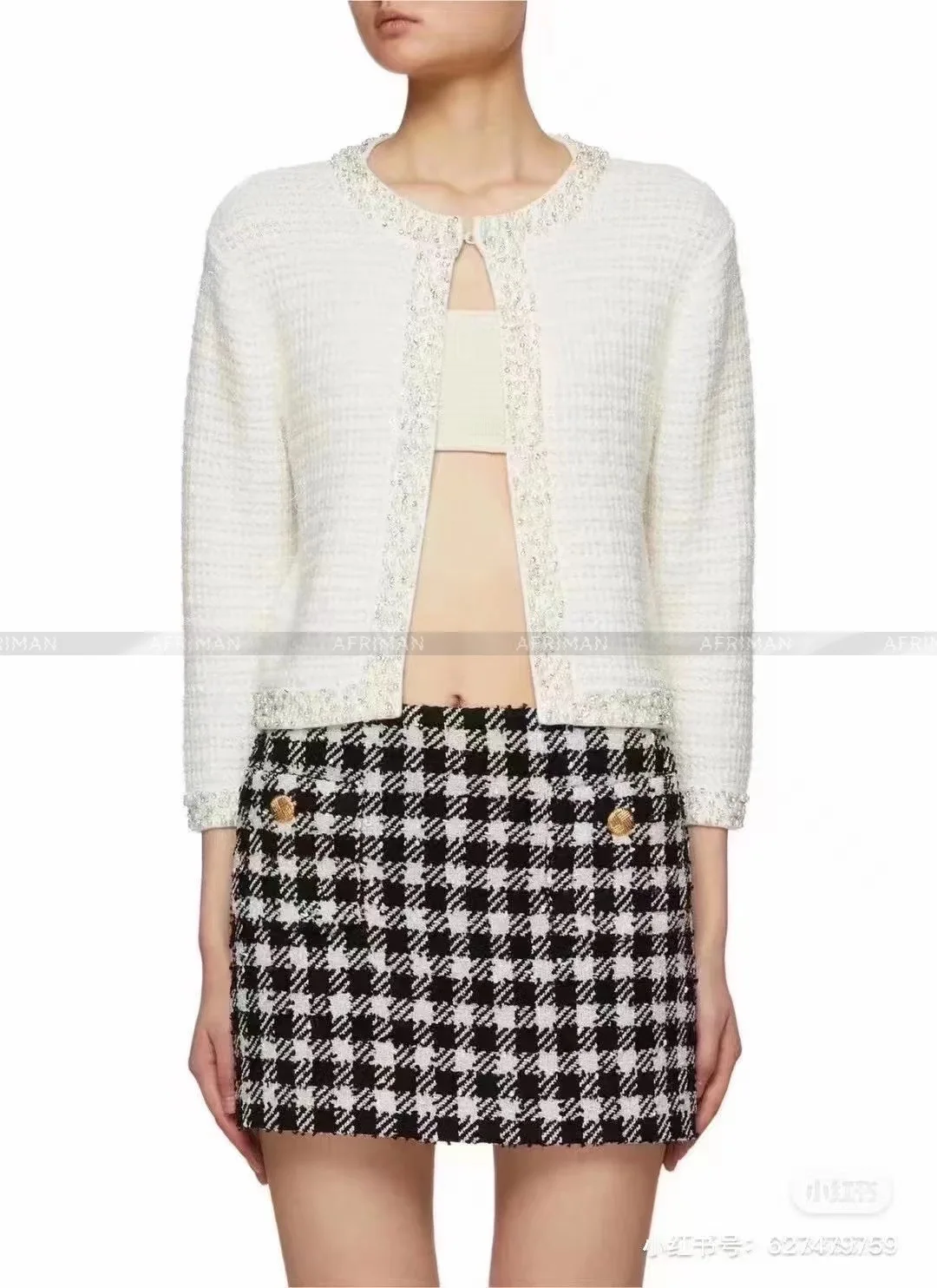 

Women Handmade Pearl Beaded Decoration Open Stitch Cardigan Coat