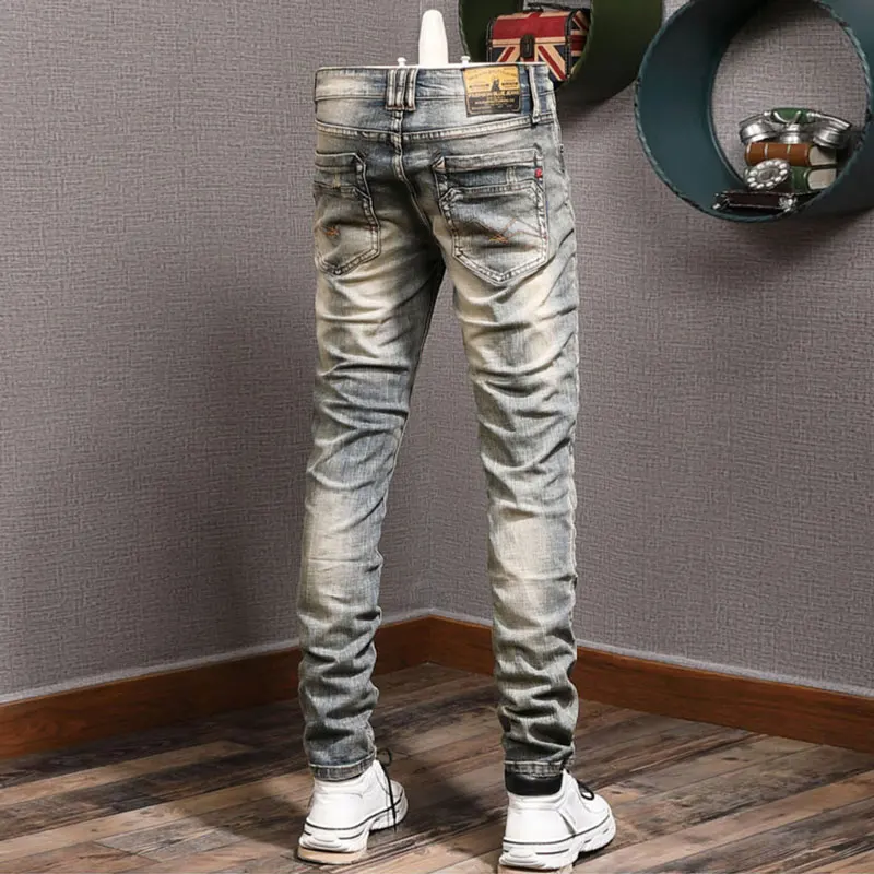 Italian Style Fashion Men Jeans Retro Stretch Slim Fit Ripped Jeans Men Vintage Designer Winter Velvet Warm Denim Pants Hombre