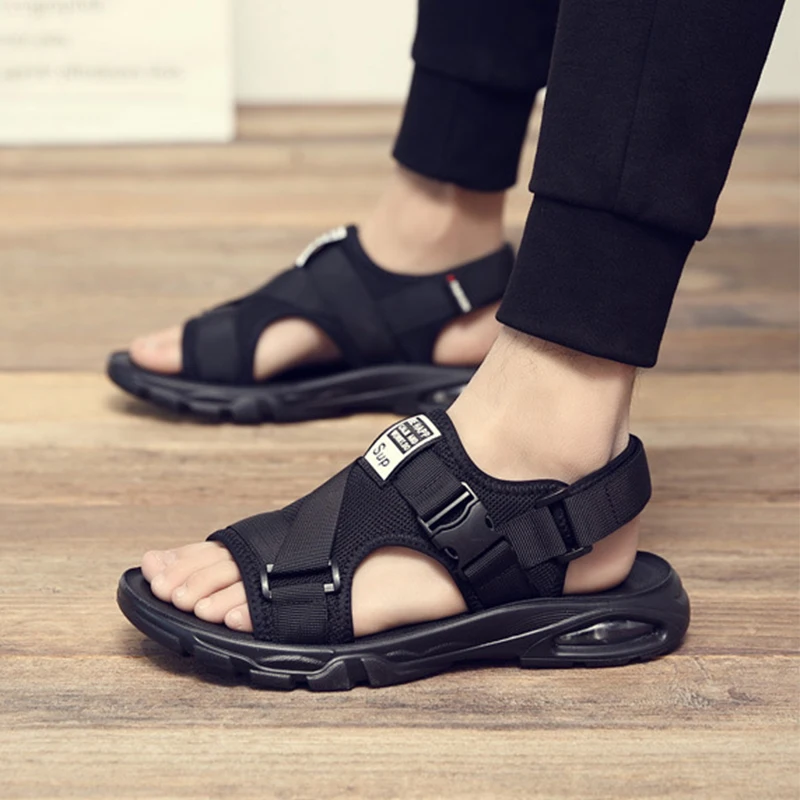 Summer Transparent Sandals For Women And Girls Multicolor Clear Rubber,  Crystal Roman 33 Flat Sneakers With Closed Toe, Perfect For Beach And Pool  From Junzhuang, $40.71 | DHgate.Com