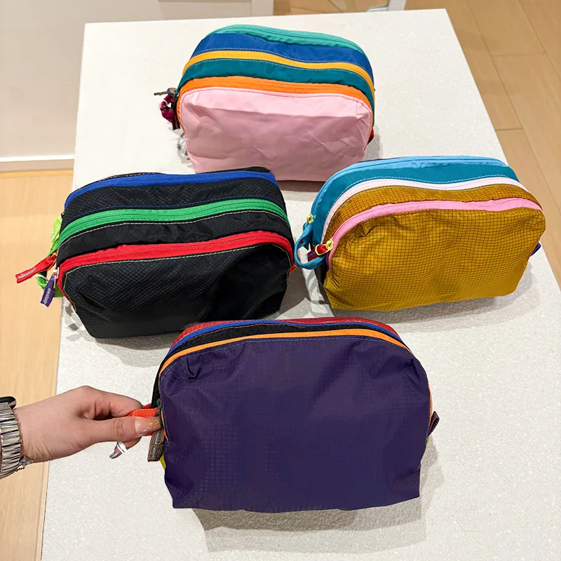 Dopamine Color-Blocking Toiletry Bag, Foldable Storage Bag, Color-Contrasting Makeup Bag, Portable and Hangable, Suitable for Home and Travel Storage
