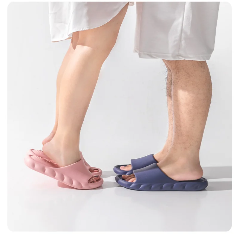 New  Summer Men Women  Slippers Bath Thick Platform Non-Slip Home Soft  Flip Flops Beach Sandals Ladies Slides Indoor Outdoor