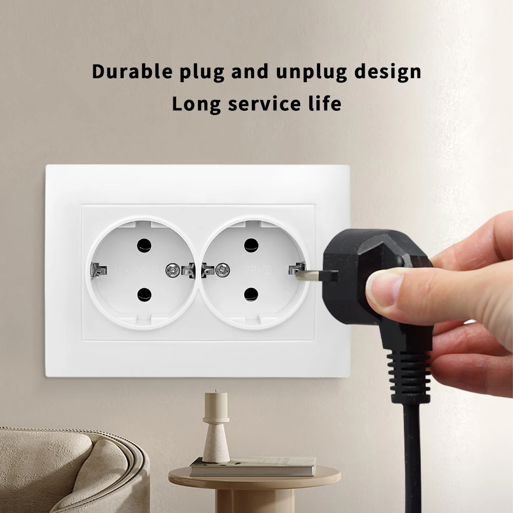 Wall Embedded AC 250V Flame Retardant Classic Paint Plastic Electrical Outlets Ground Power Sockets Plugs 250V