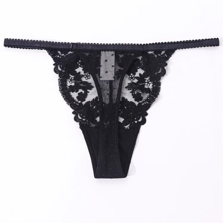 

Europe and America's New Sexy Seductive Fun T pants 3D Embroidery Lace Thong Skin Friendly Breathable Large Underwear Women