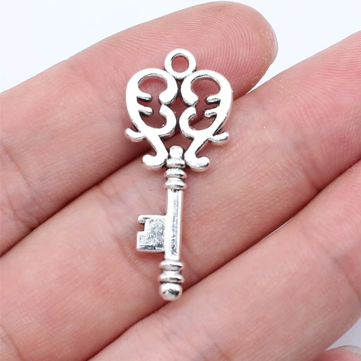 WYSIWYG 앤티크 실버 컬러 키 참 펜던트, DIY 쥬얼리 제작, 수제 쥬얼리 공예 결과물, 33x14mm, 10 개
