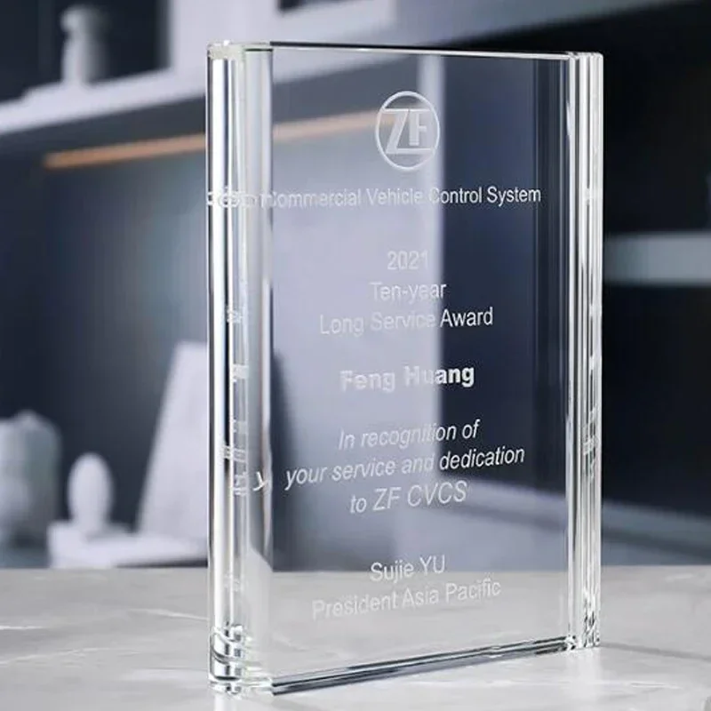 Customized Rectangle Crystal Trophy Company Annual Awards Excellent Employee Souvenirs Home Decoration Craft Lettering Medal 1Pc