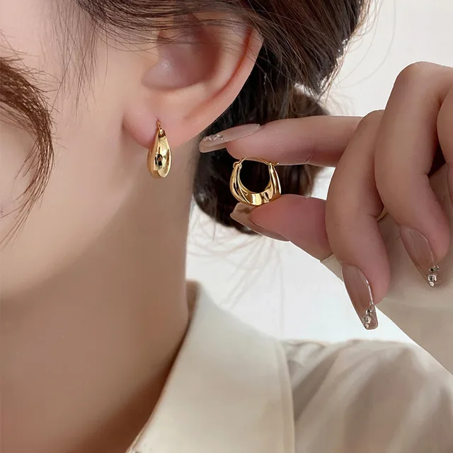 Retro Stainless Steel Twisted Spiral Statement Earrings 2