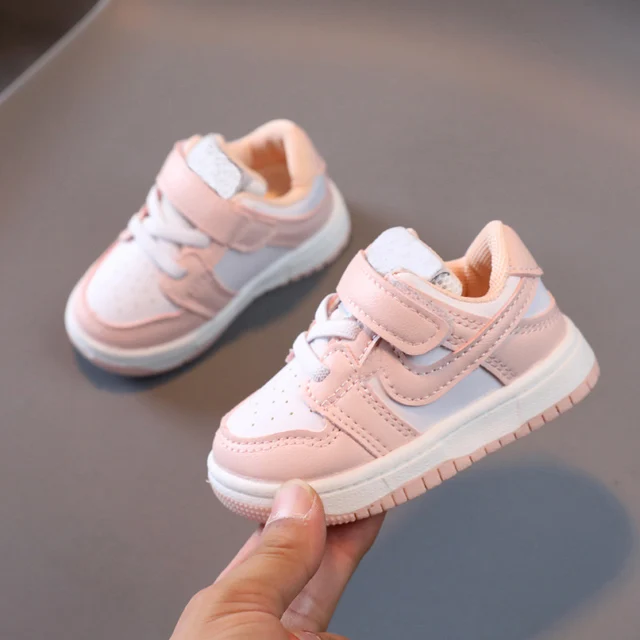 Classic 2022 Hot Sales Lace Up Baby Sneakers High Quality Soft Girls Boys Shoes Excellent Lovely First Walkers Infant Tennis 4