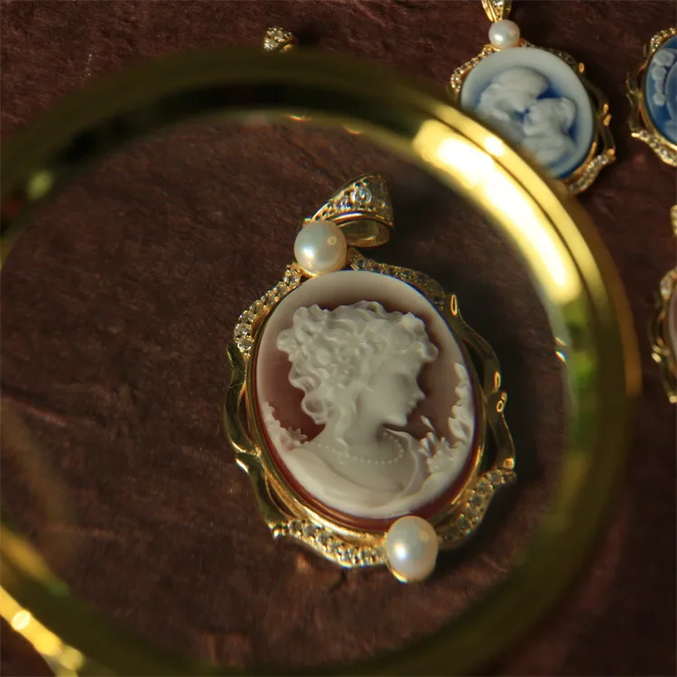 925 Silver Inlay Camio Pendant Sailor Moon Pendant Silver Inlay - Main Image