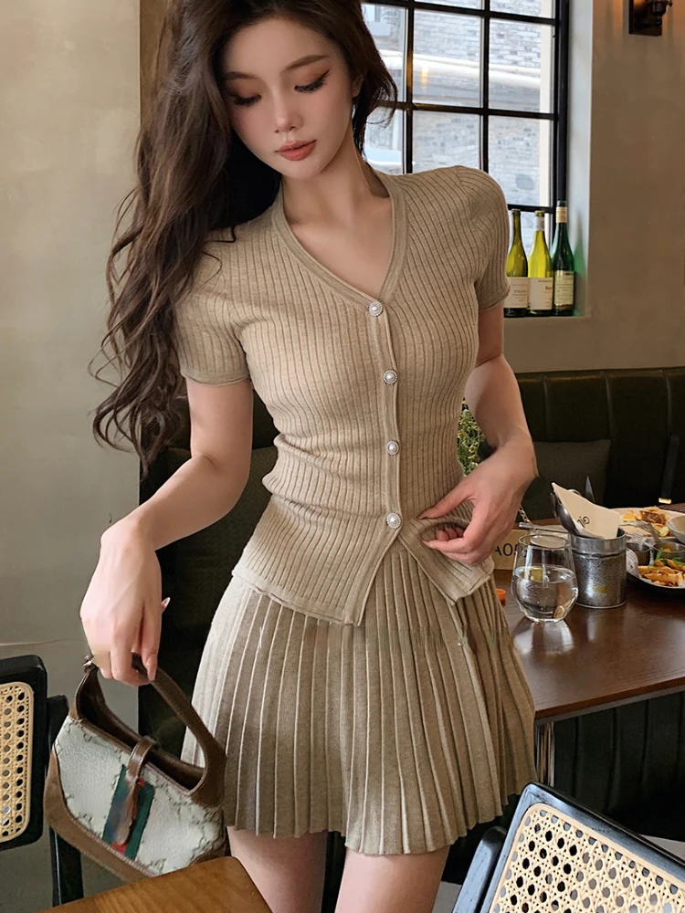 [Luna Belle]25SS★夏 韓国人気 ★スカート ツーピース セット Luna Belle]25SS☆夏 韓国人気 ☆スカート ツーピース セット