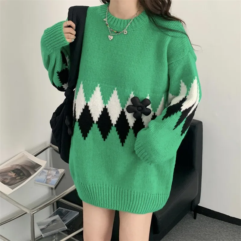 

Women's Color Contrast Rhombus 3D-the Flowers Decorate Crewneck Knitted Top 2023 Autumn Winter Oversized Cozy Hedging Top