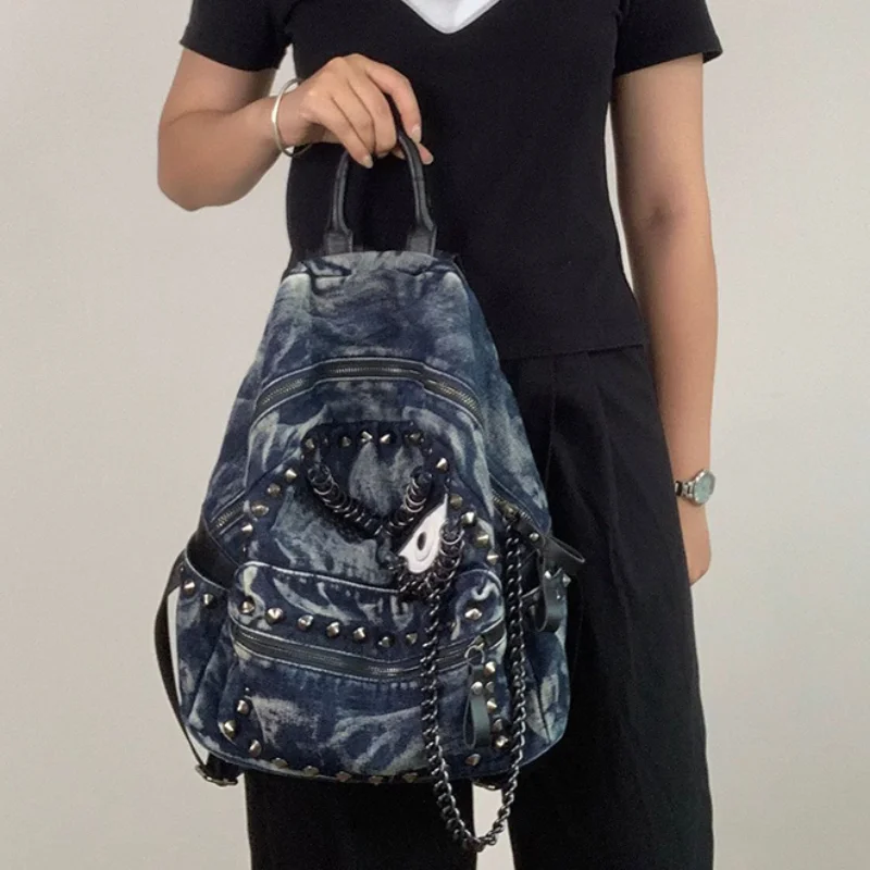 Fashionable New Rivet Chain Bag Large Capacity Canvas Backpack Unique ...