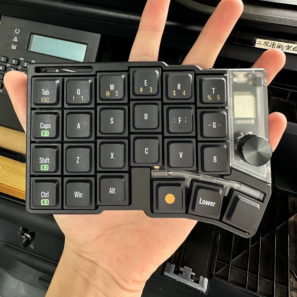 Jezail Funder Cornix Split Keyboard Low Profile Wireless Dual Mode