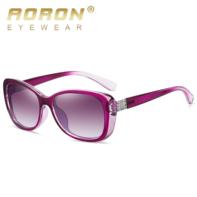 Retro Women's Polarized UV Protection Sunglasses with Comfortable Black Frame