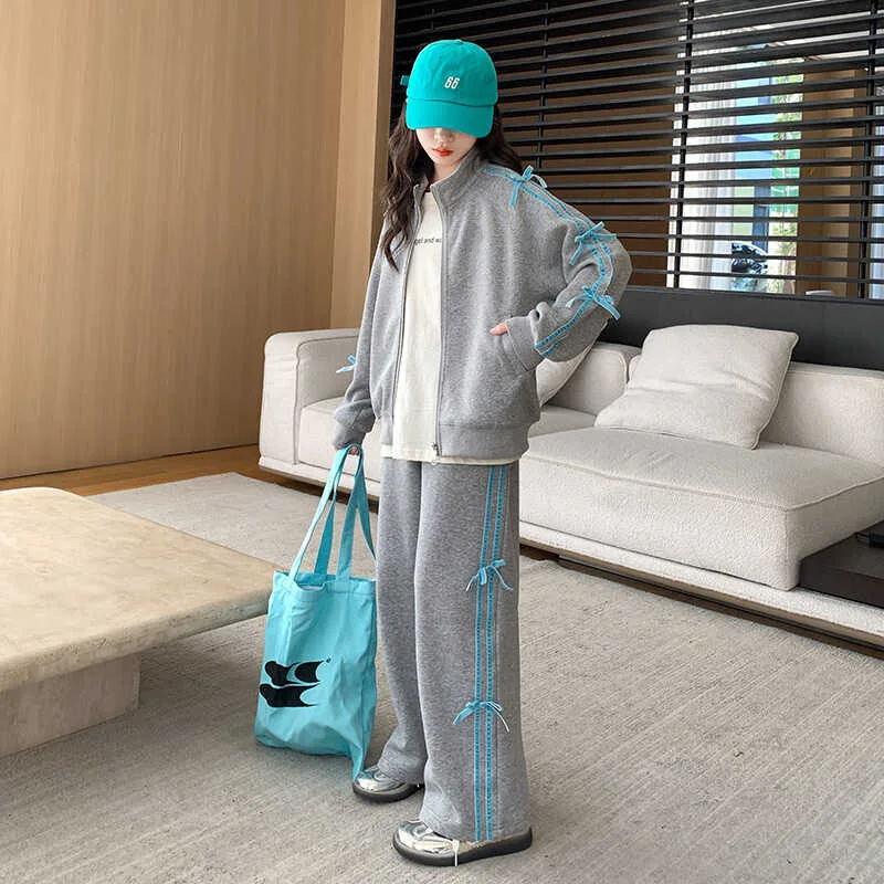 بيست واي طقم ملابس رياضية للأولاد