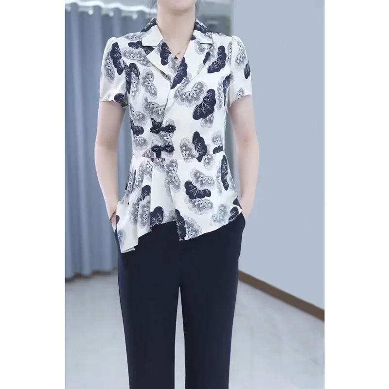 

2023 Summer Style Upscale Cool and Breathable Printed Lapel with Waistband and Irregular Hem Fashionable Women's Two-piece Set