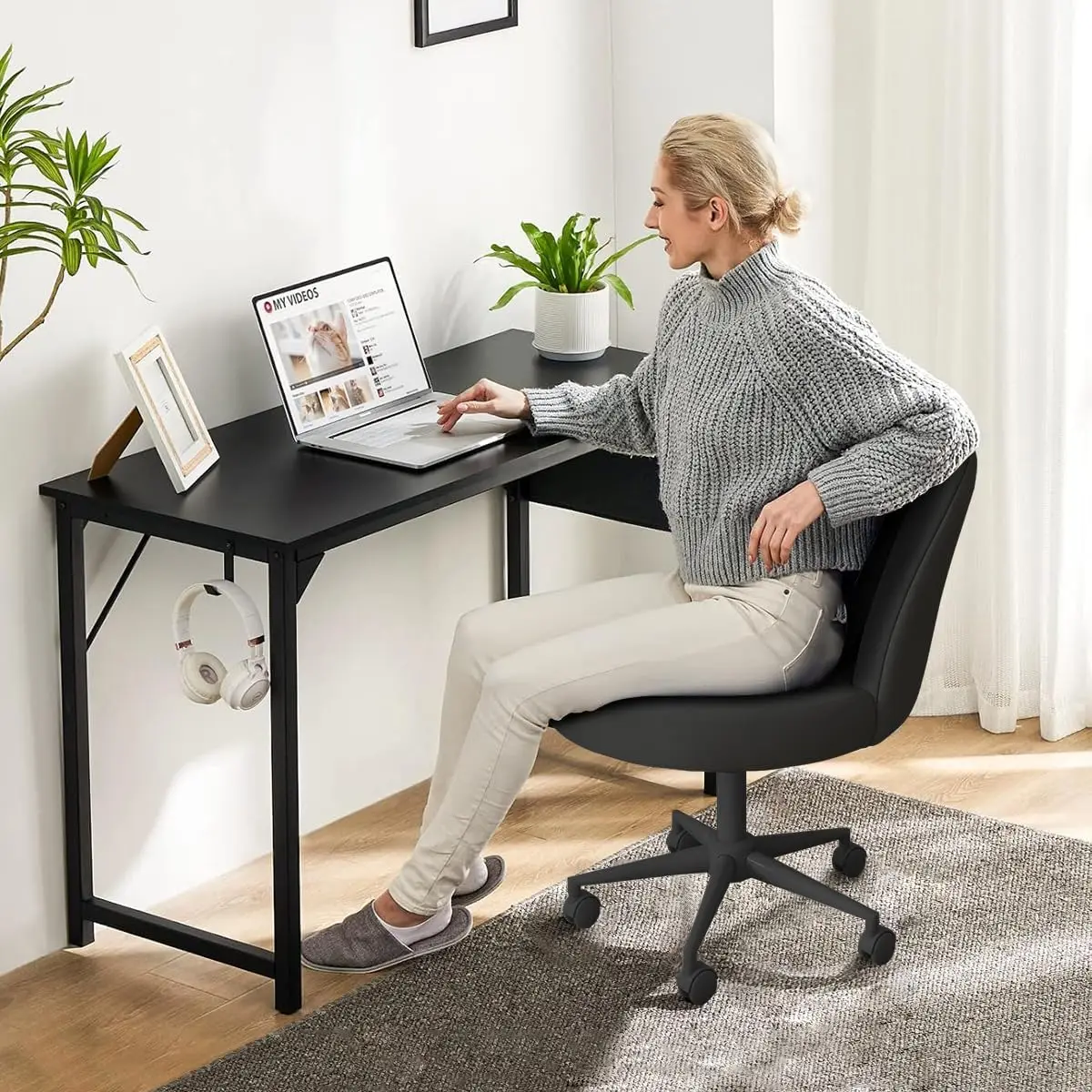 Desk Chair with Pillow, Adjustable Height Armless Office Chair Soft Upholstery Makeup Chairs Modern Accent Vanity Chair