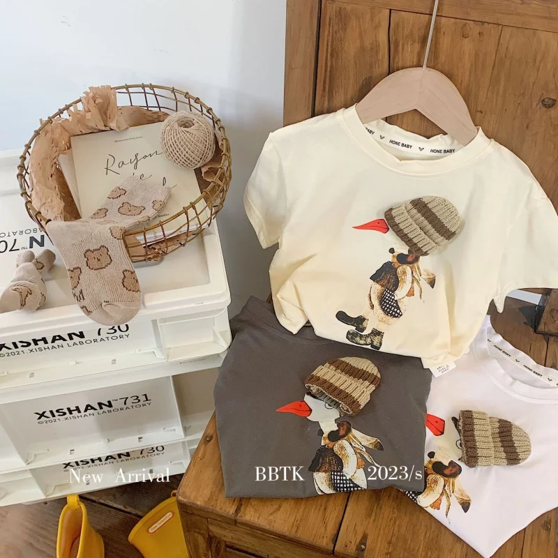 ChildrenTT-shirt Spring New Boys and Girls Wearing Hat Bird CartoonTShirt Baby Short Sleeve Top F0028-WS