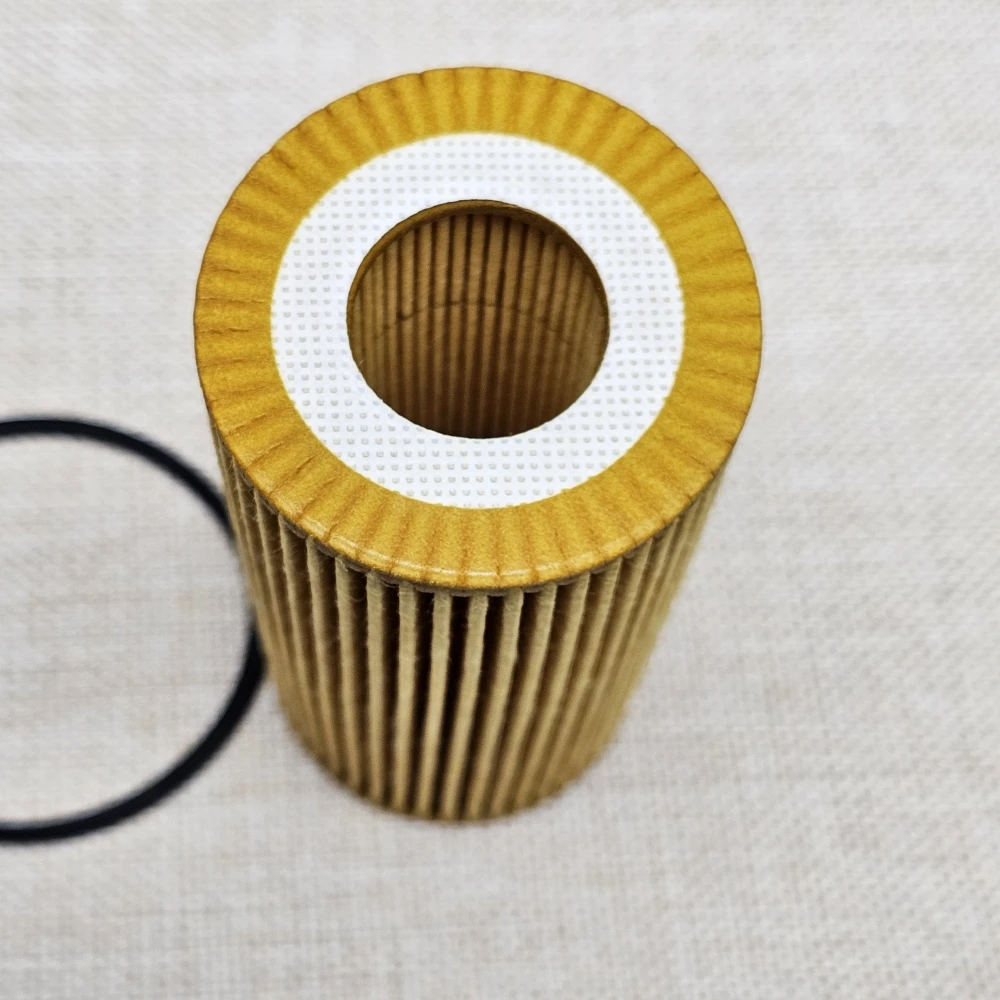 Oil Filter 06L115562 06K115466 for AUDI A1 A3 A4 A5 A6 A7 Q3 Q5 TT PORSCHE MACAN SKODA OCTAVIA SUPERB VW GOLF PASSAT TIGUAN car accessories car oil filter car filter