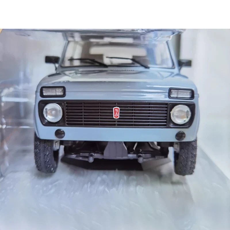 ラーダニーバ ソリッド 1/18 ジャンク 1/18 ラーダ ニーヴァ ソヴィエト ソ連 ロシア イエロー 黄色
