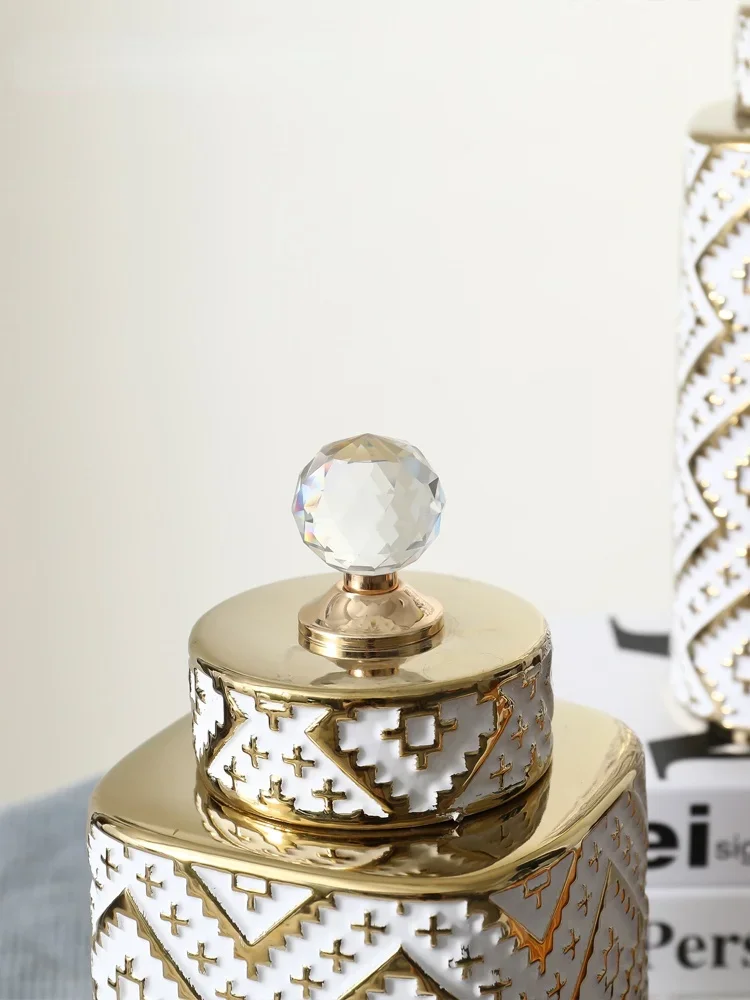 Ceramic Crystal Decorative Jar Checkmate can Geometric Golden Relief Jars Storage Tank Vase Storage container Home Decoration 4