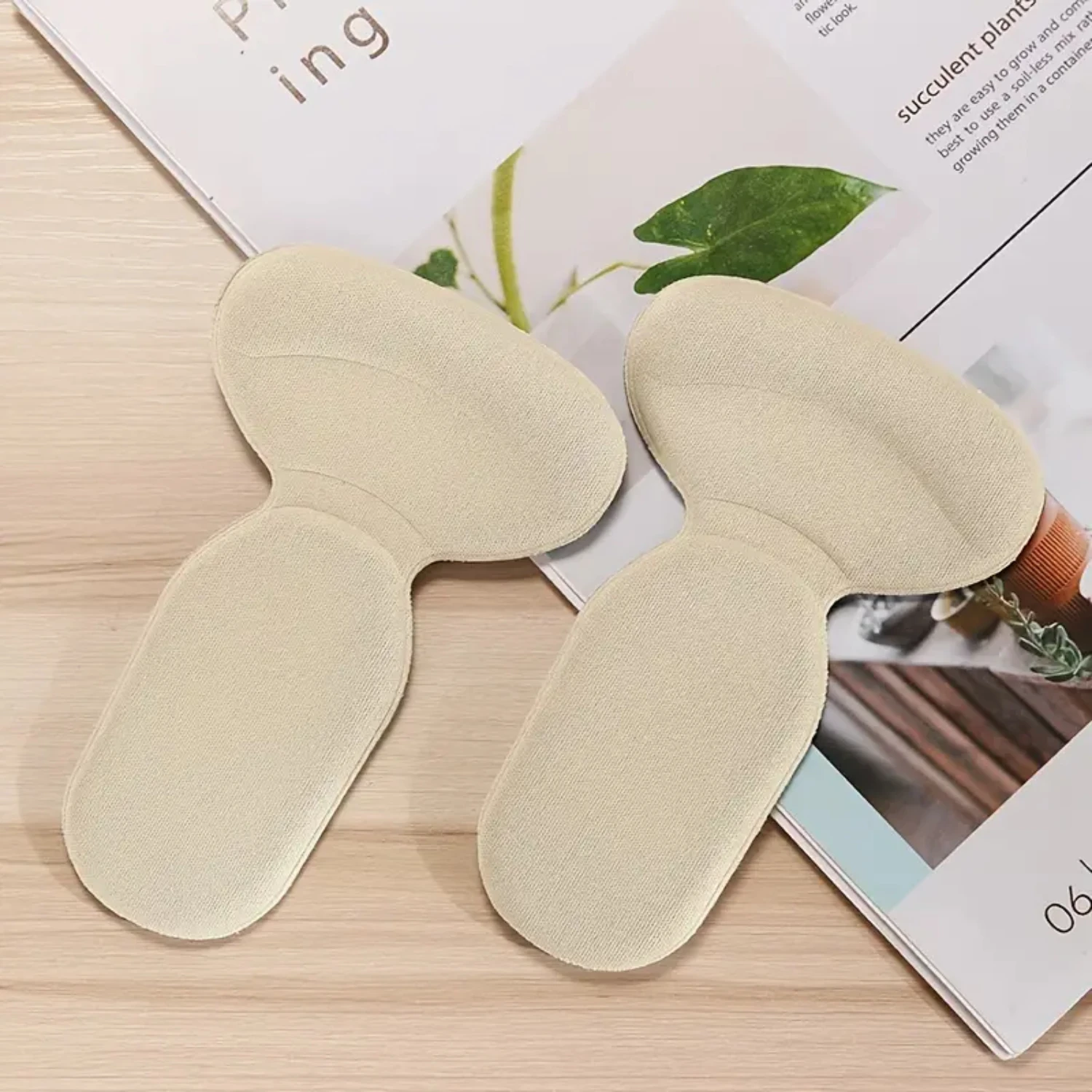 1 Pair of Comfortable High Heel Cushions Pads with Heel Grips and Metatarsal Pads for Pain Relief and Comfort
