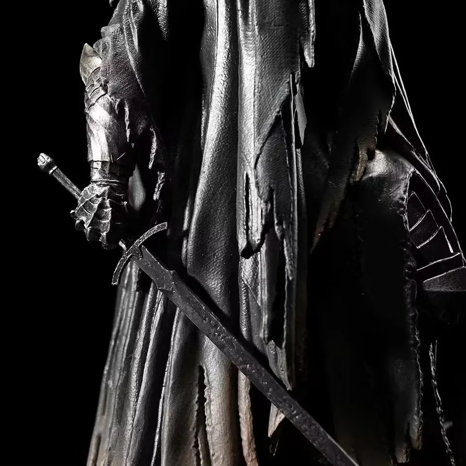Figurine Nazgul Ringwraith 18 Cm Deluxe PVC - Seigneur Des Anneaux - 2023