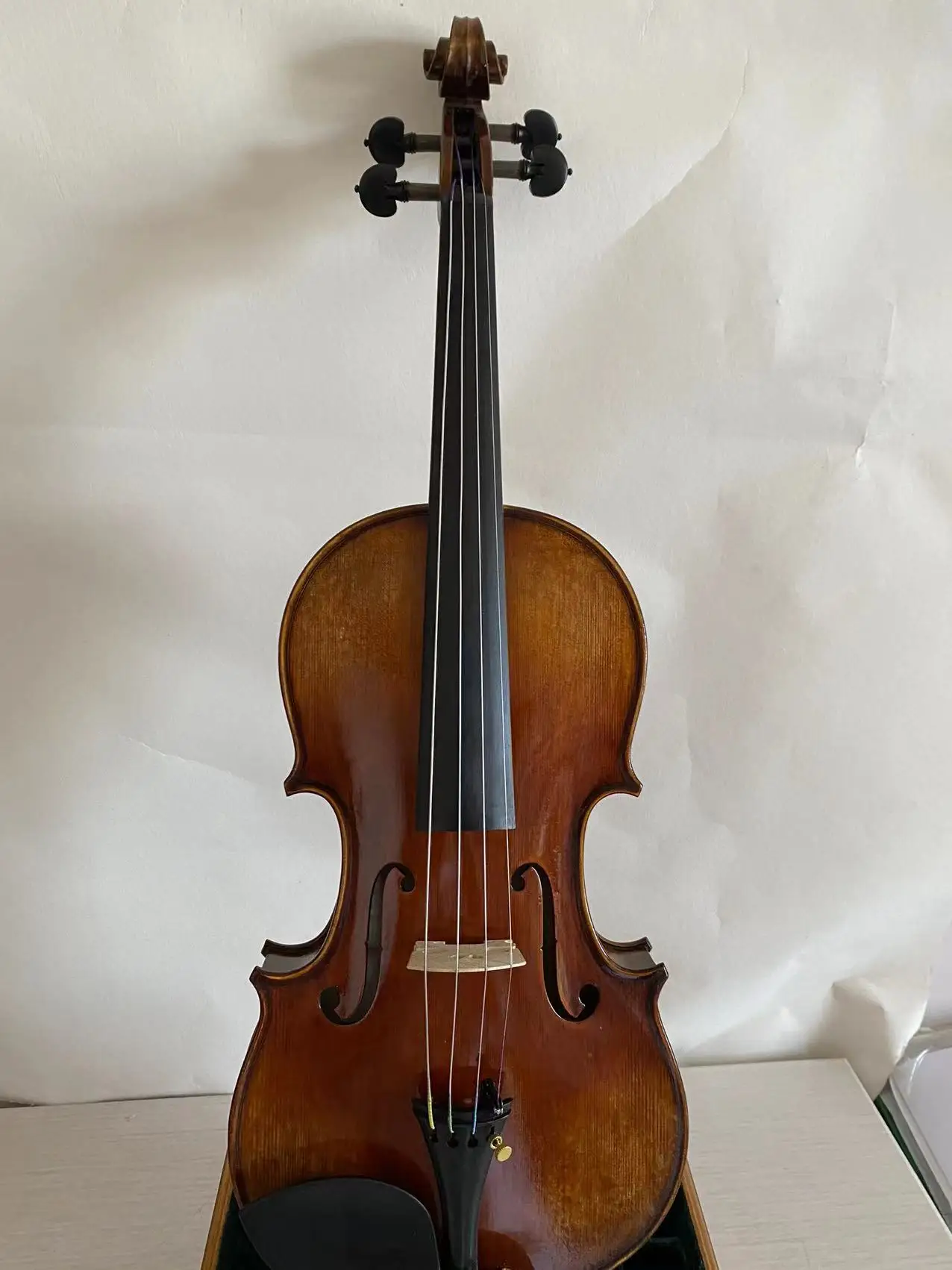 4/4 size violin Solid spruce top and maple back 04 antique style violin