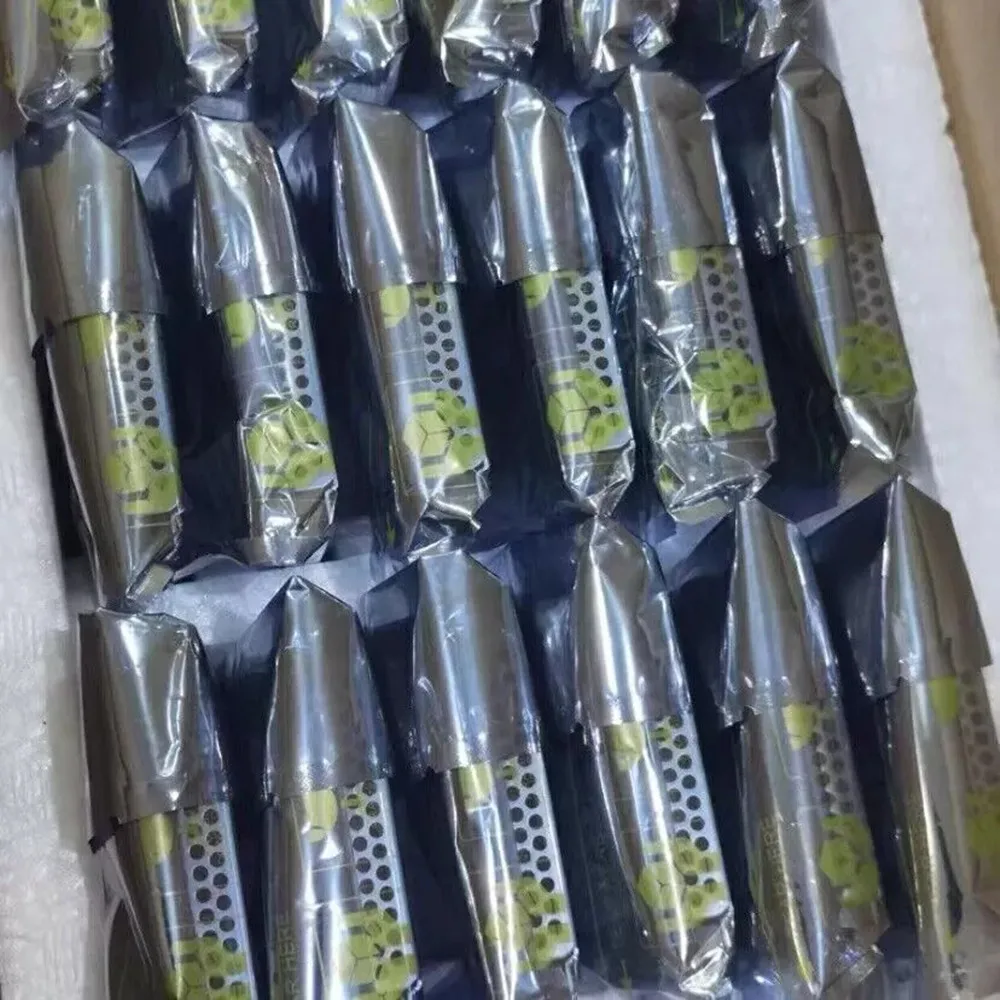 Original Brand CD6 960G 1.92T 3.84T 2.5" U2 NVME GEN4 PCIE4.0 SSD U.2 Enterprise Solid State Drive For Kioxia