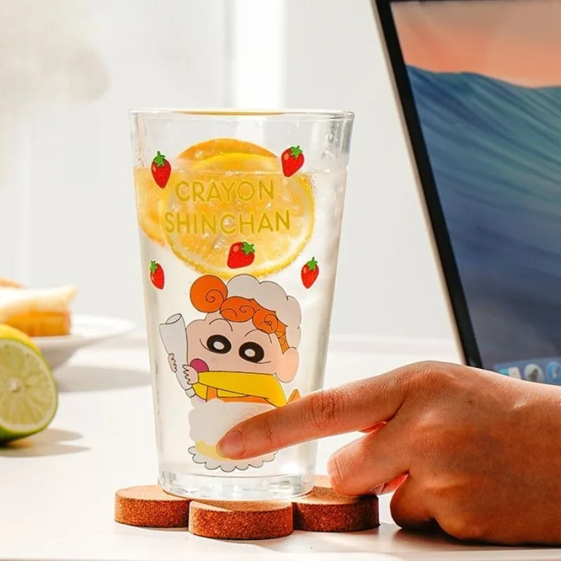 Bicchiere d'acqua Crayon Shin-chan in vetro con stampa anime - immagine 2