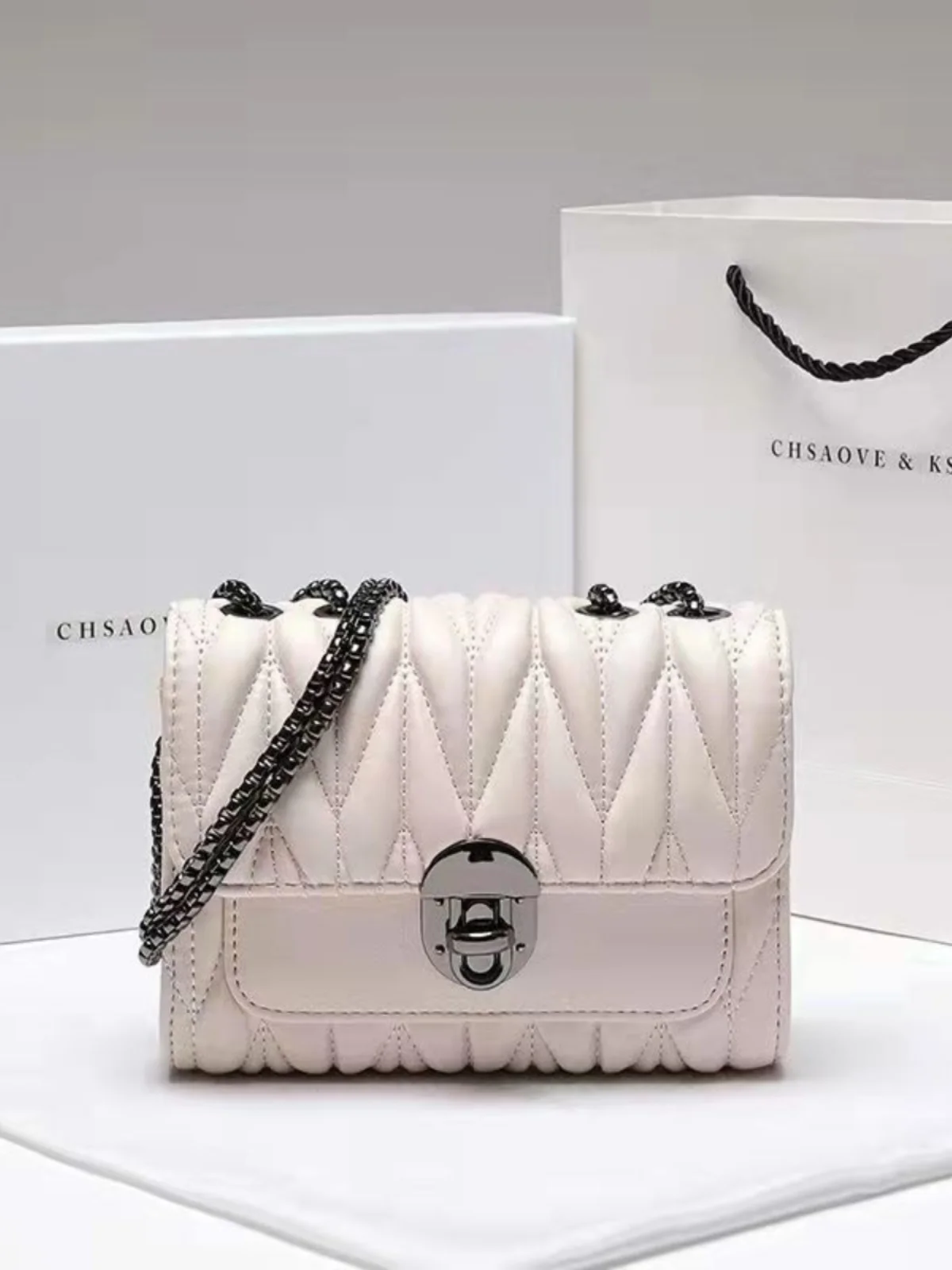 فاشن فيوجن حقيبة نسائية سلسلة وقفل