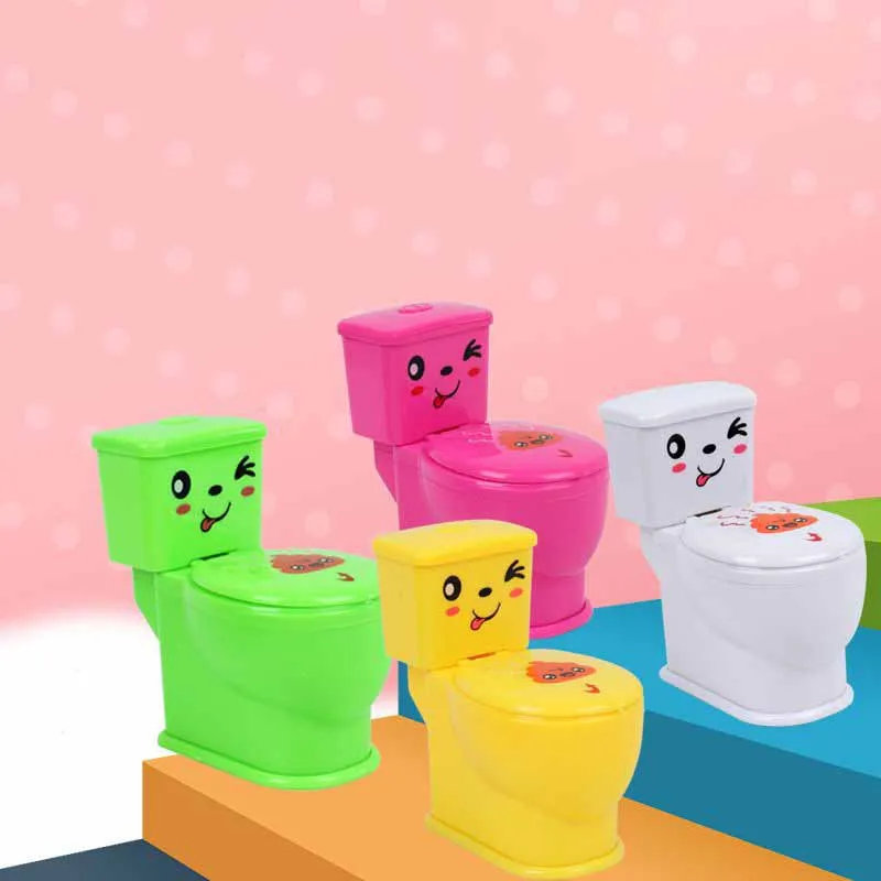 Simulation Toilet Shooting Water Toys Novelty Shooting Water Toilet Toy Props April Fool's Day Prank Funny Gadget Toys
