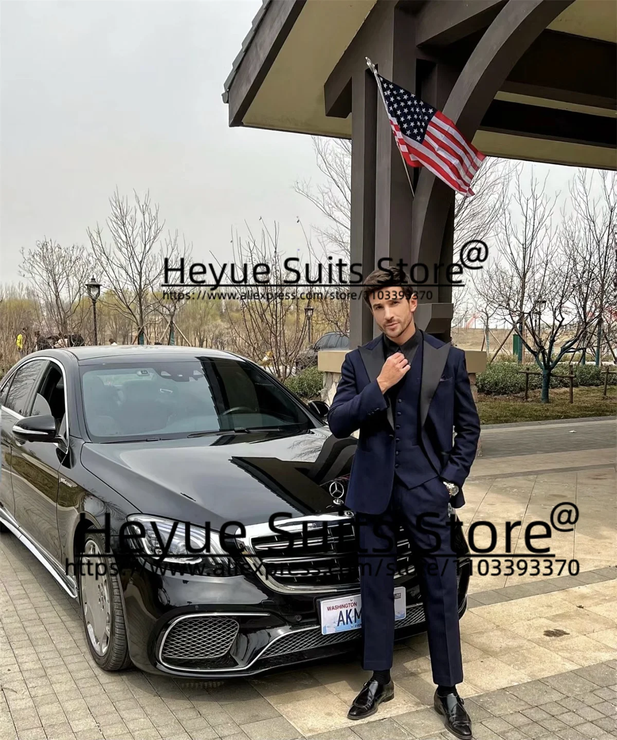 Luxuly Navy Blue High-end Wedding Suits For Men Slim Fit Black Peak Lapel Groom Tuxedos3PCS Set Business Male Blazer Ropa Hombre