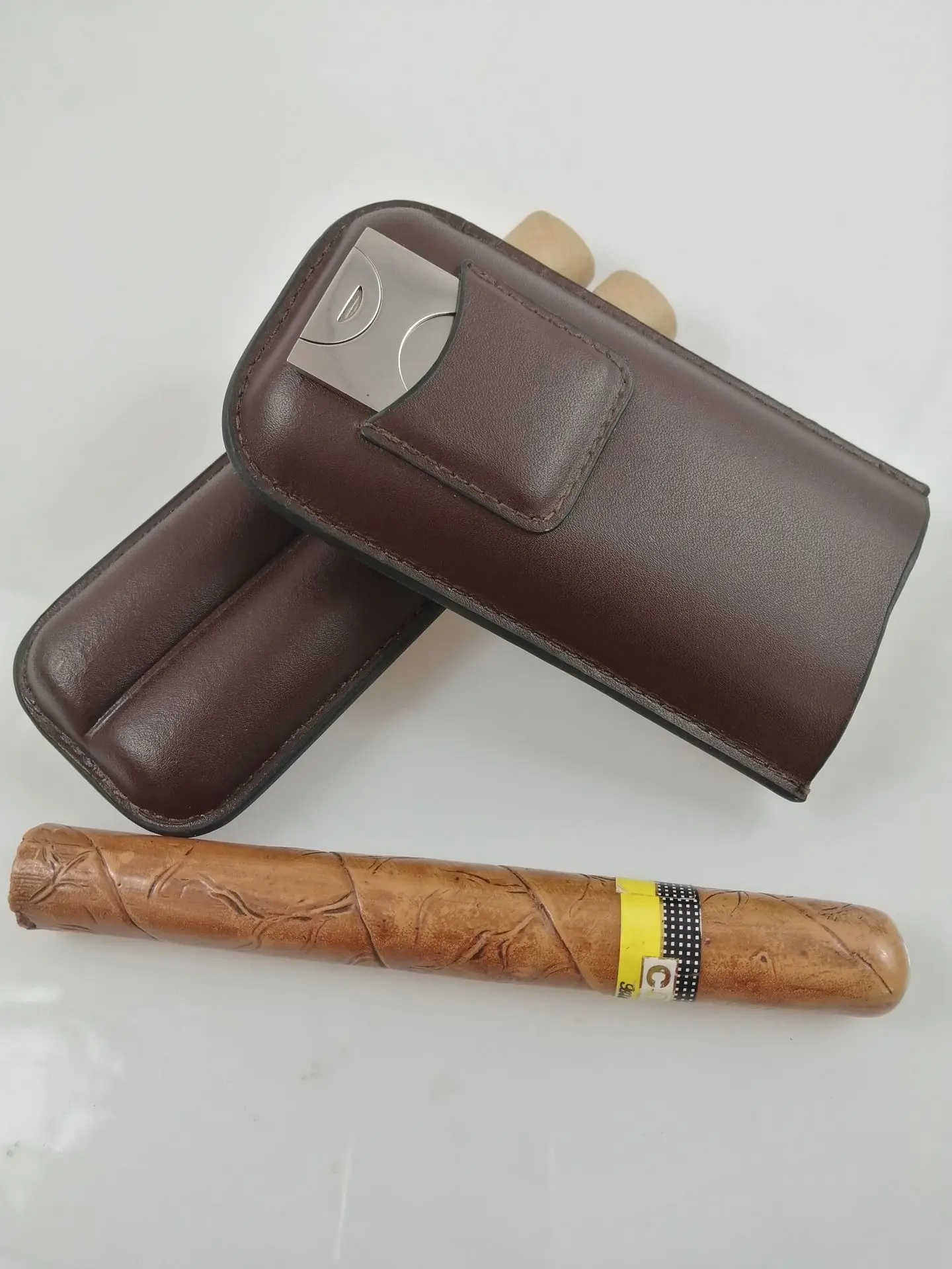 

Portable Leather Cigar Case 2 Tube Holder Travel Humidor Cigars Accessories For W/ Cigar Cutter & Gift Box