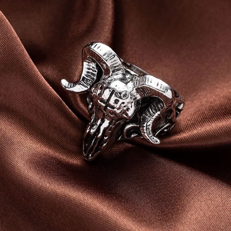 

2024 New Sheephead Skull Ring Vintage Party Gift For Men