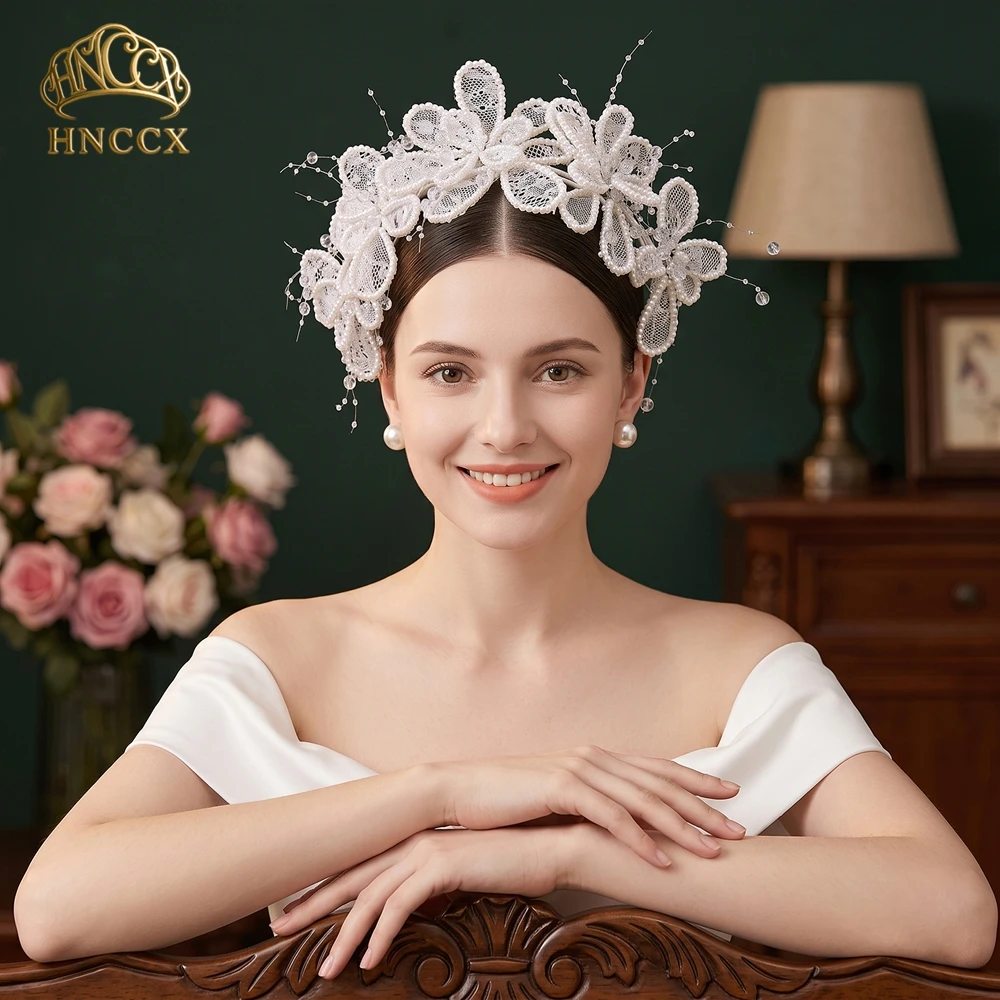 HNCCX Boho 화이트 컬러 레이스 꽃무늬 사이드 헤드피스 크리스탈 진주 신부 헤어 주얼리 야외 잔디밭 이도 결혼식 HP702