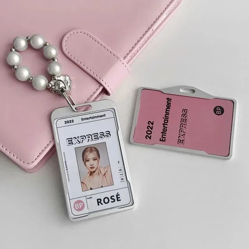 Ins Acrylic Photocard Holder Kpop Idol Card Holder Transparent Photo Sleeves Portable ID Bus Card Protector Pendant Keychain