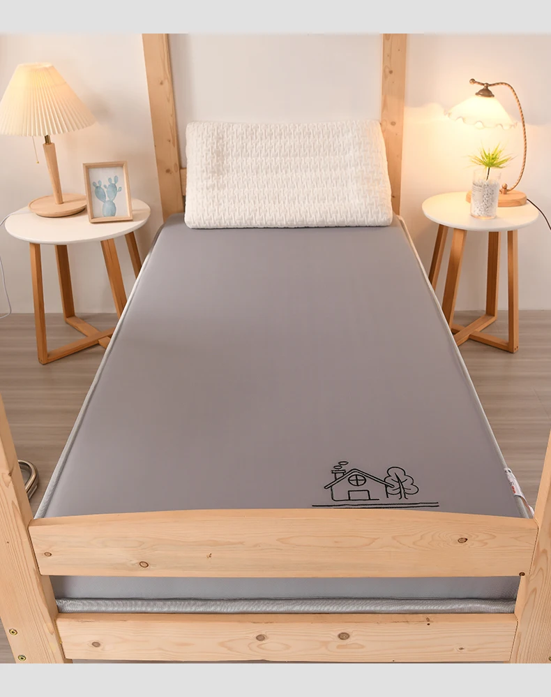Description Picture 5 of itemThickened knitted cotton memory sponge mattress household double bed student dormitory single bed foldable non-slip plate