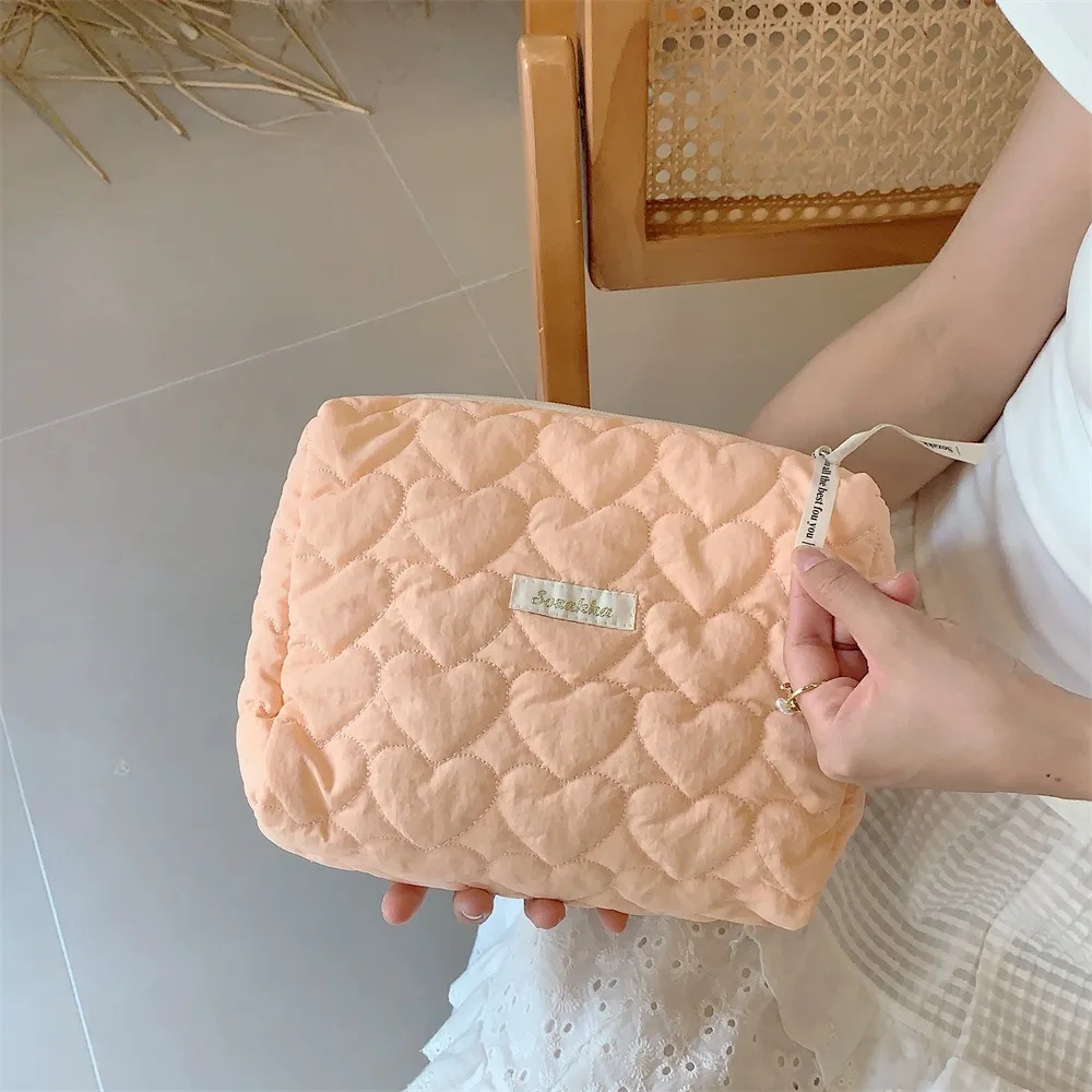 Women Heart Pattern Cosmetic Bag Makeup Bag Toiletries Organizer Zipper Bag Travel Wash Pouch Female Large Capacity Bags 2