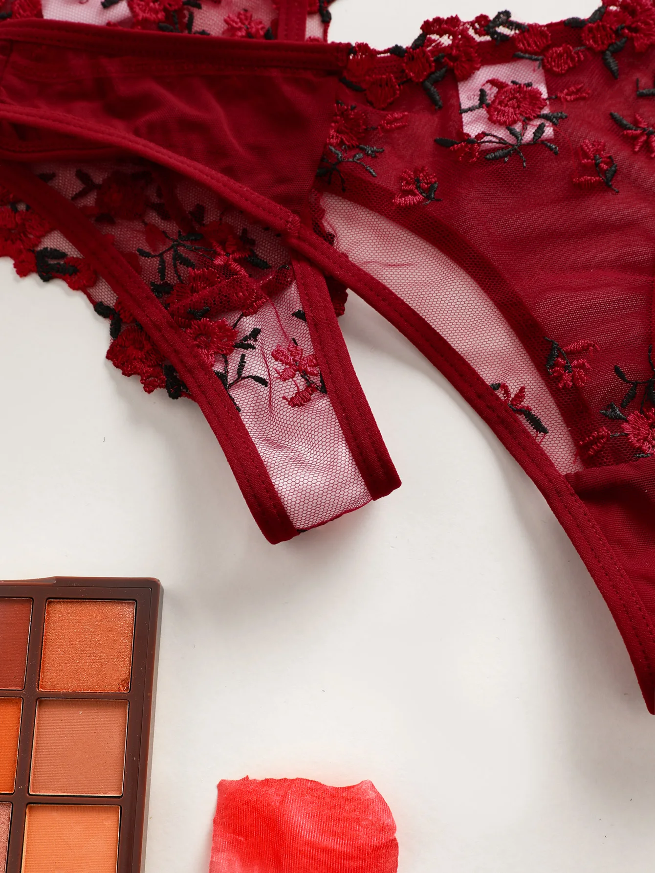 2024 Lingerie Set Bra Brief Set INS Valentine's Day multi-color hot sexy gauze embroidery sexy underwear three-piece set 24016