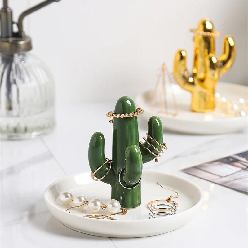 Cactus Ring Holder