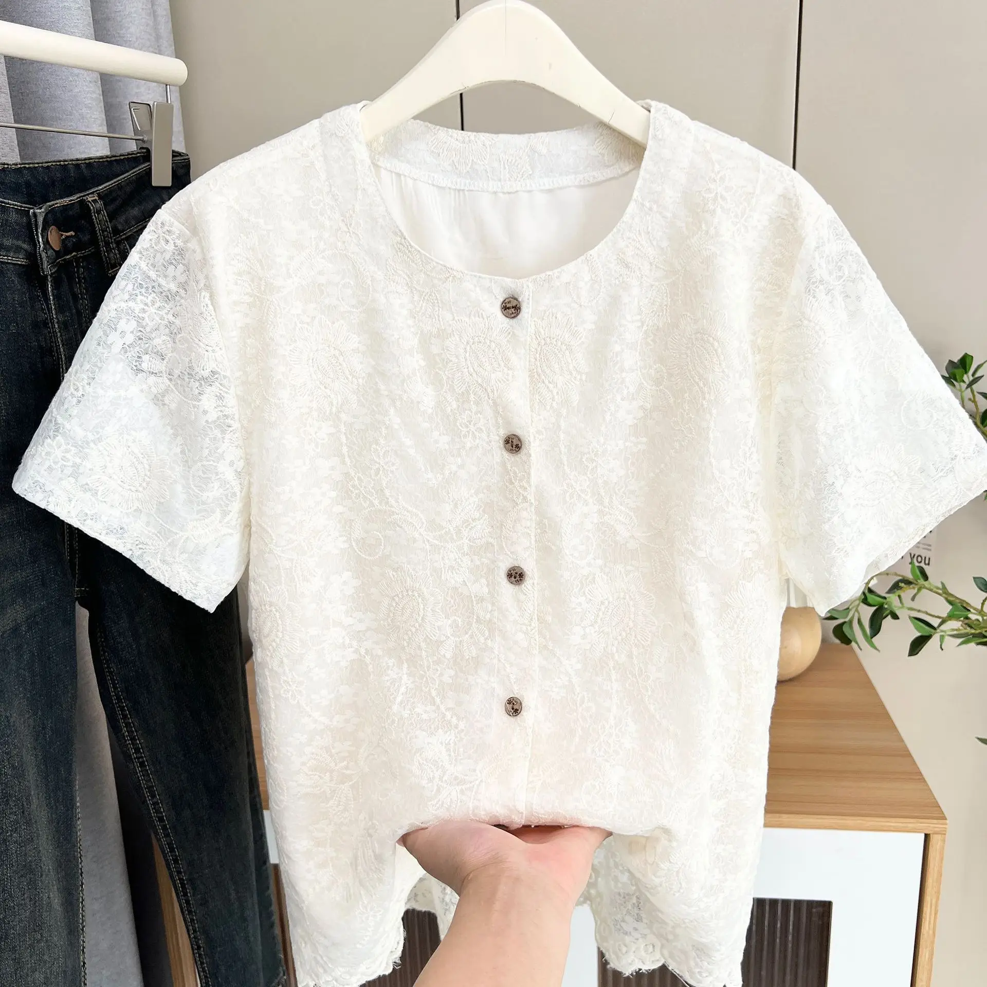 New Summer Blouses Fashion Lace Short Sleeved Shirt For Plus Size Women In 2025 100kg Elegant Tops