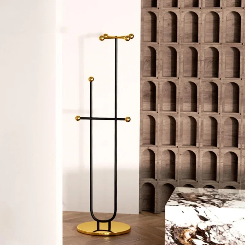 

Бутиковая современная вешалка для одежды, бесплатная доставка, стеллаж для одежды с золотой прищепкой, вешалка для одежды, роскошная мебель