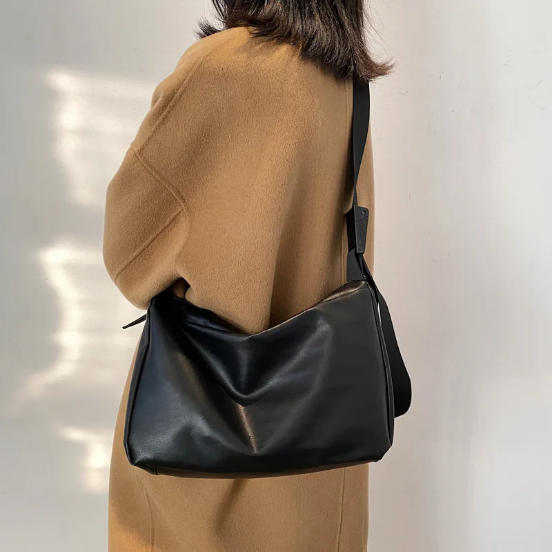 Casual shoulder bag pu leather crossbody Large Capacity Soft Women Tote Bag Fashion Underarm Pouch Retro Portable BucketBags