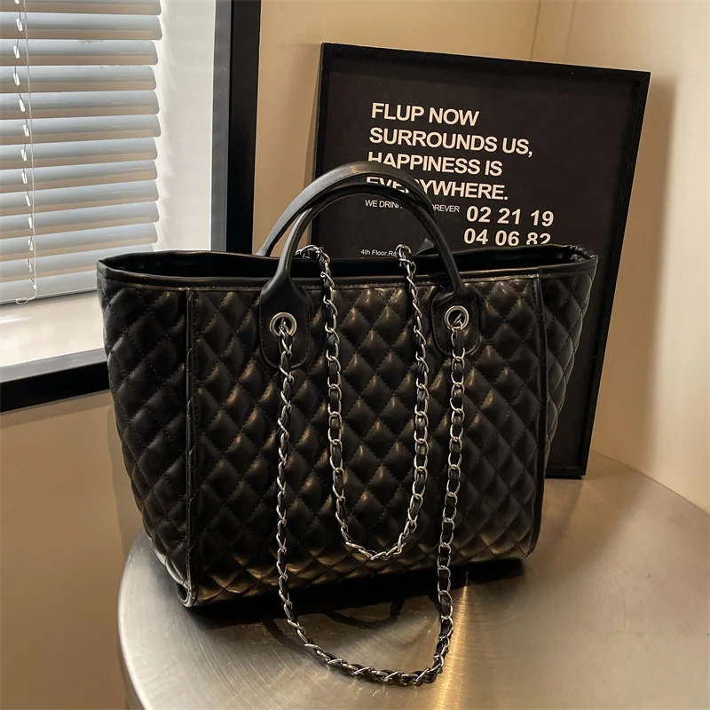 Diamond Plaid Large Chain Bag Women's 2024 Solid Color New Versatile Large Capacity Fashion Shoulder Handbag