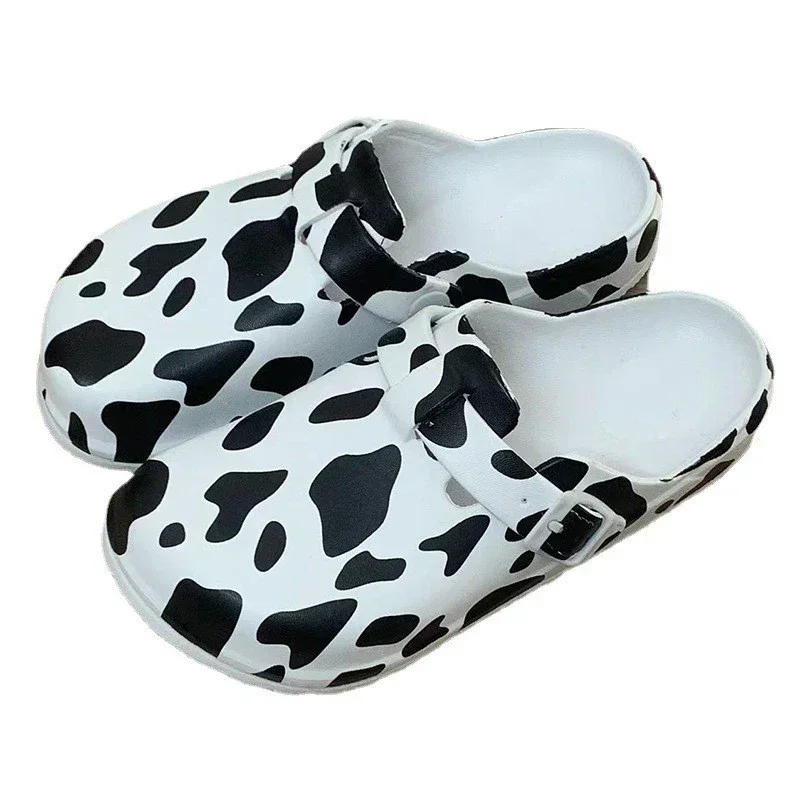 Unisex Nurse Shoes Cute Print Scrubs Shoes Comfortable Doctor Working Wear Hospital Front Buckle Anti Slip Surgical