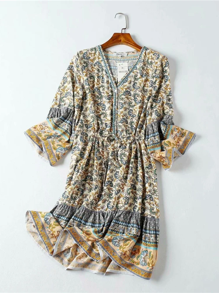 Vintage Women's Floral Print V-Neck Bohemian Mini Dress with Flare Sleeves