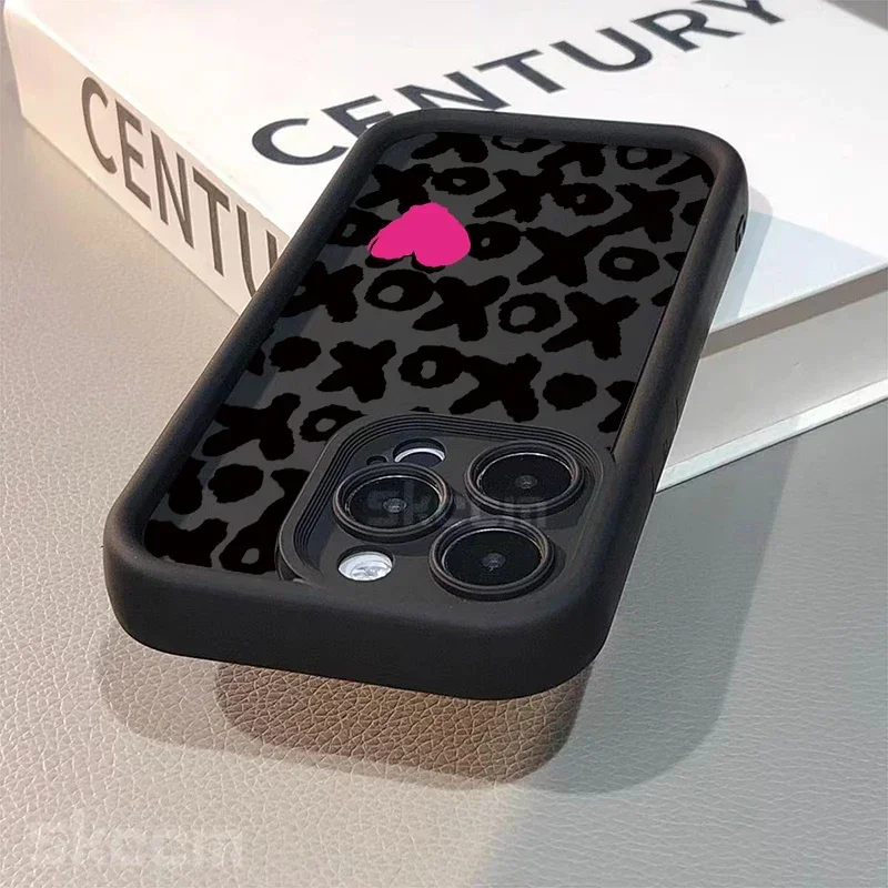 Custodia protettiva per iPhone 11 Pro Max, compatibile con iPhone 11 Pro Max, design nero con labbra carine, per donne e ragazze, profilo sottile in